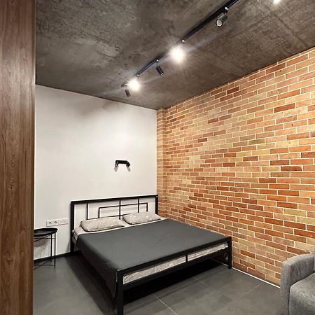 Loft На Кониського, Центр Lejlighed Dnipro Eksteriør billede