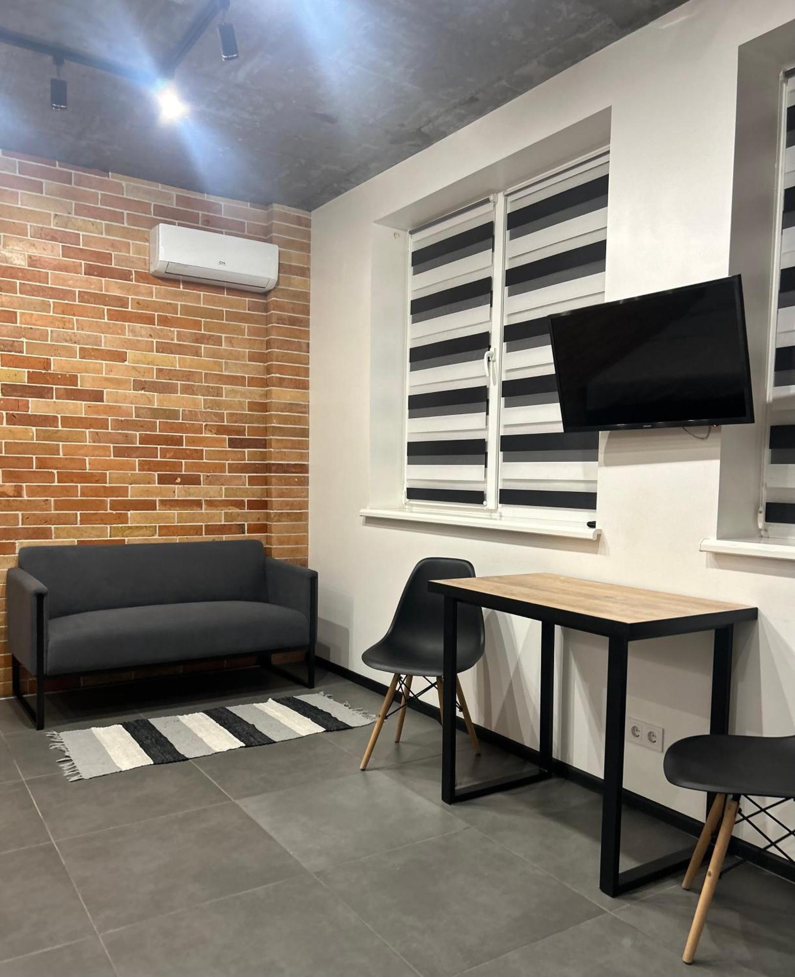 Loft На Кониського, Центр Lejlighed Dnipro Eksteriør billede